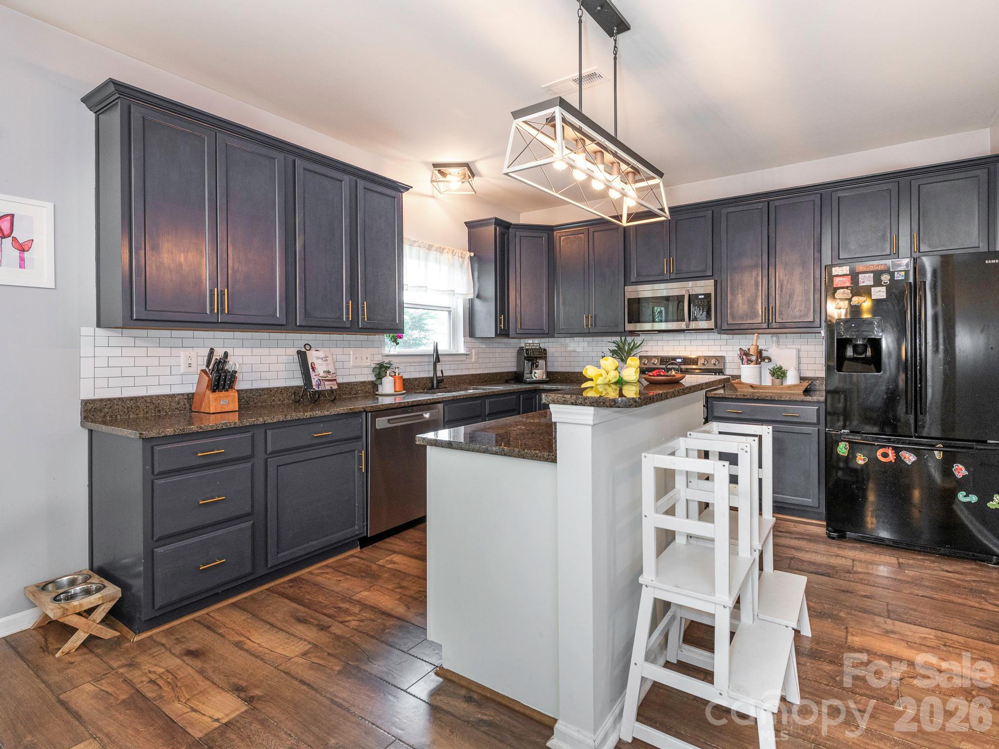 8208 Stourhead Gardens Lane Property Photo 7