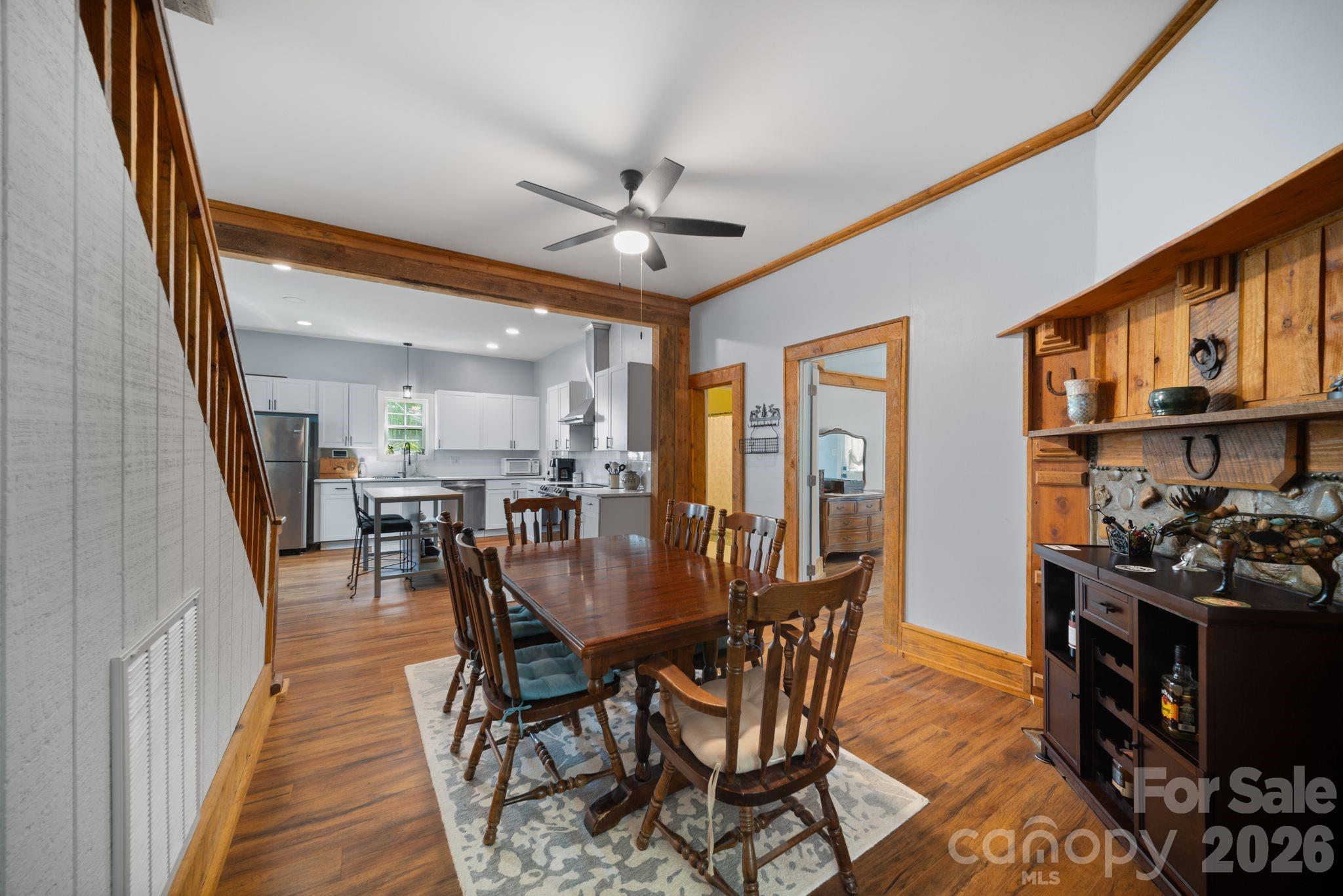 636 N Trade Street Property Photo 16