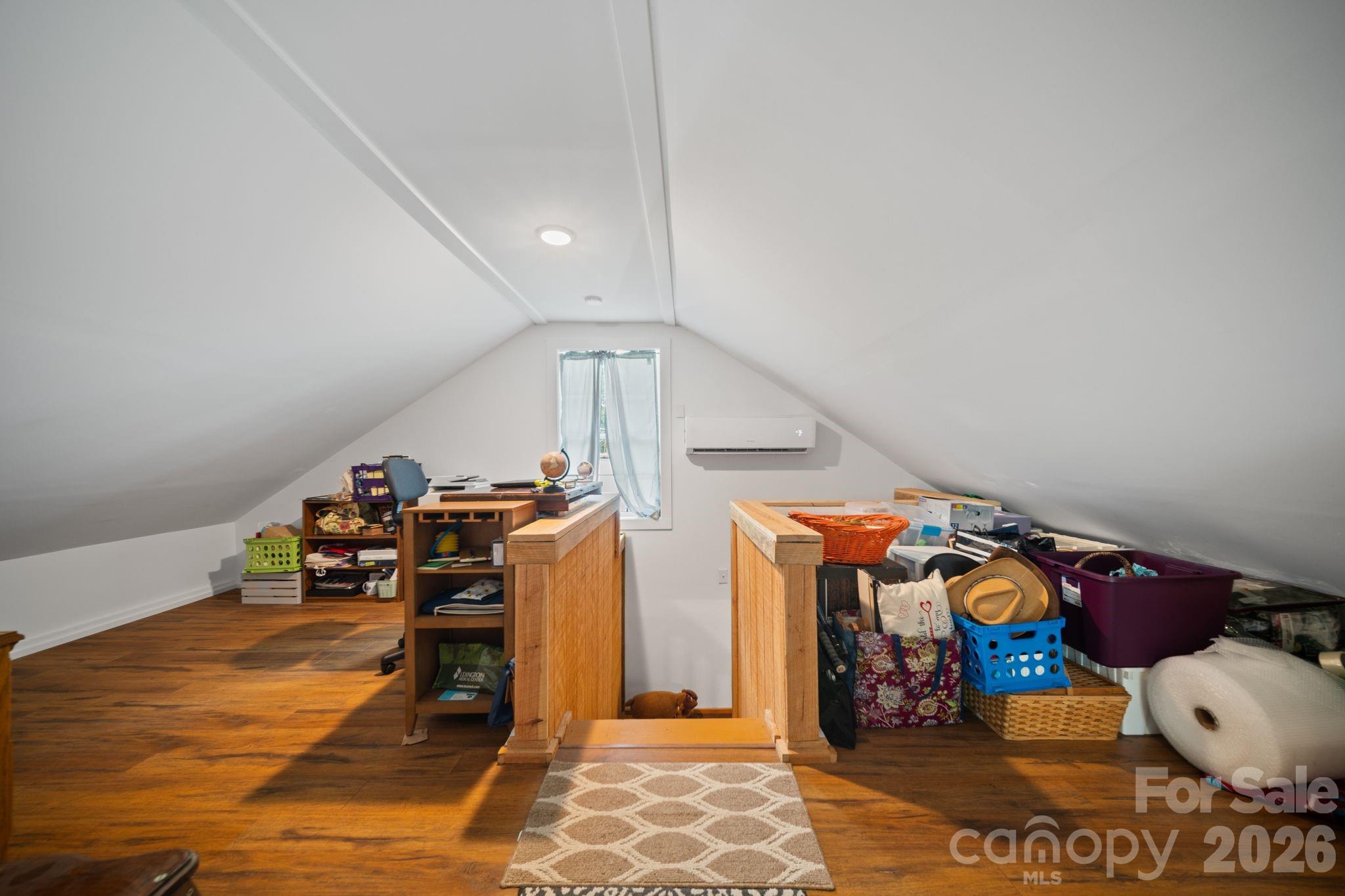 636 N Trade Street Property Photo 29