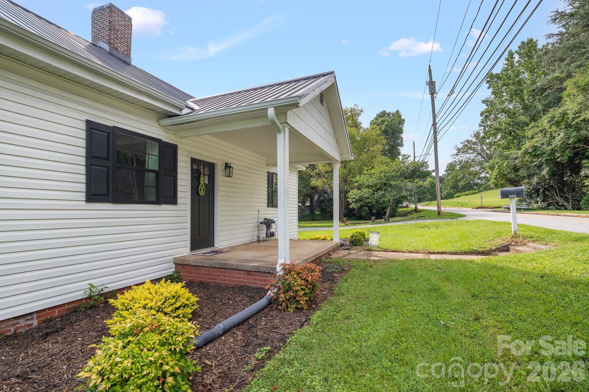 636 N Trade Street Property Photo 41