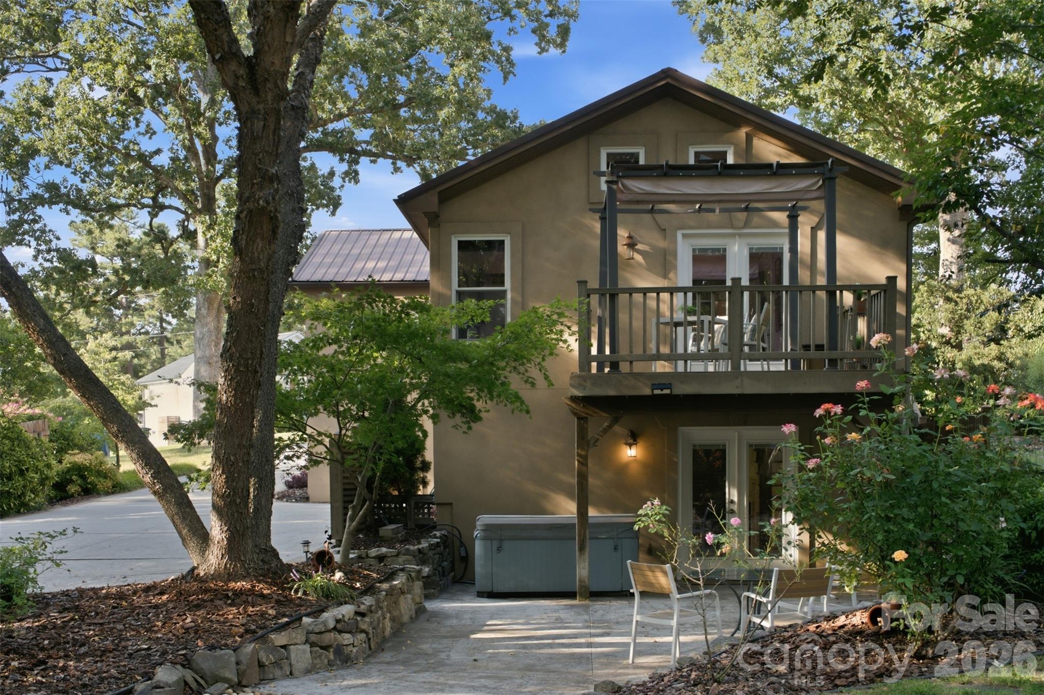 21034 Cornelius Street Property Photo 6