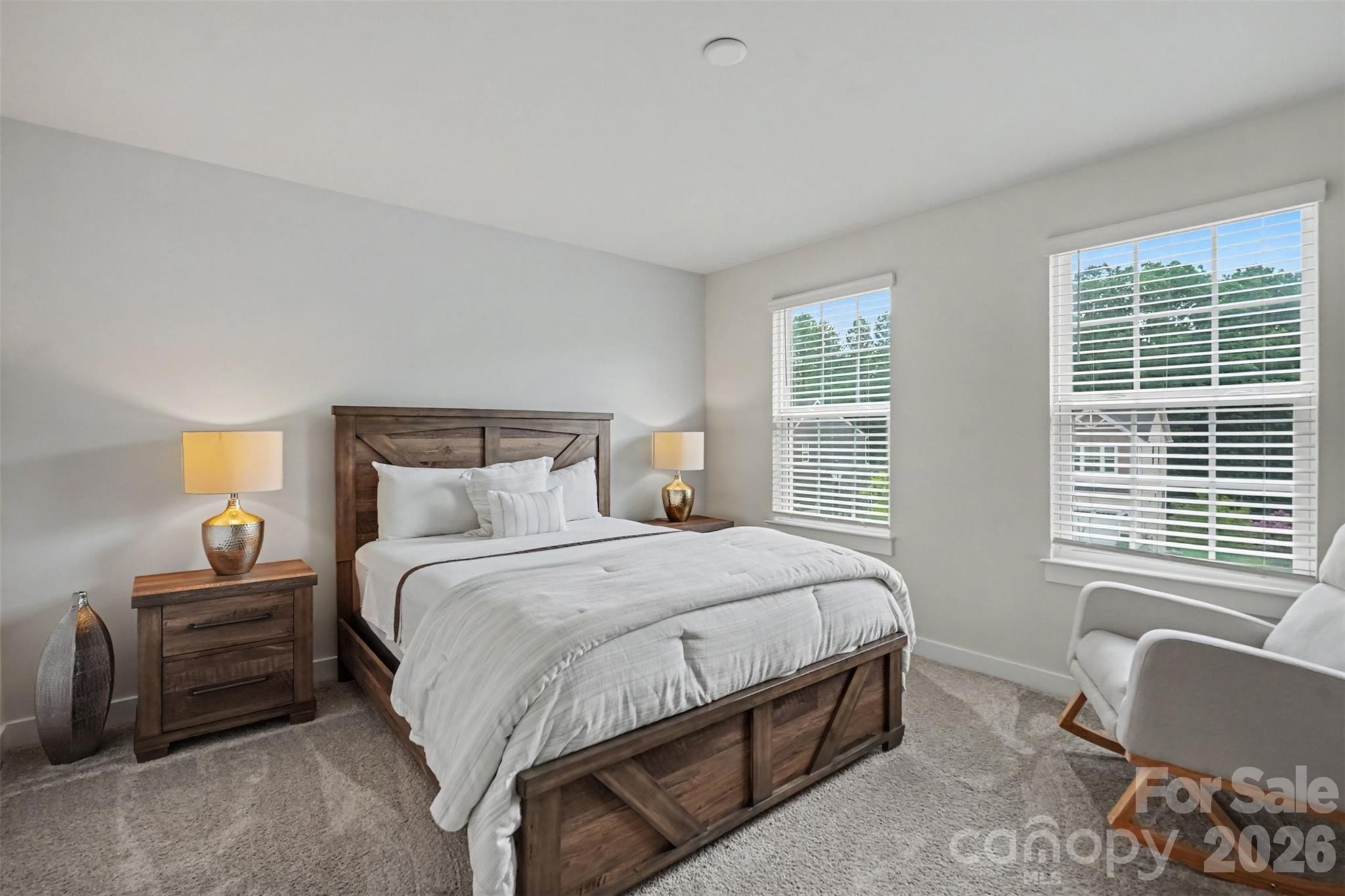 8504 Everwood Avenue Property Photo 17
