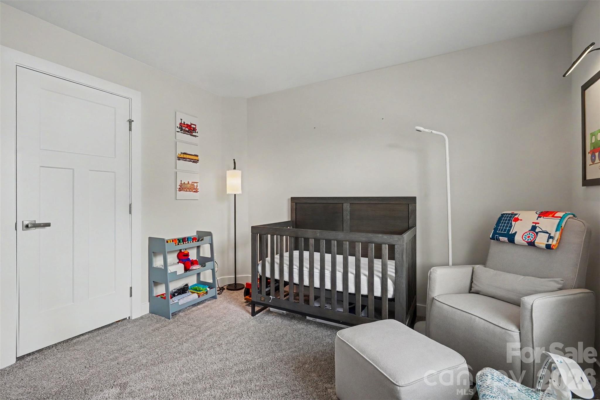 8504 Everwood Avenue Property Photo 26