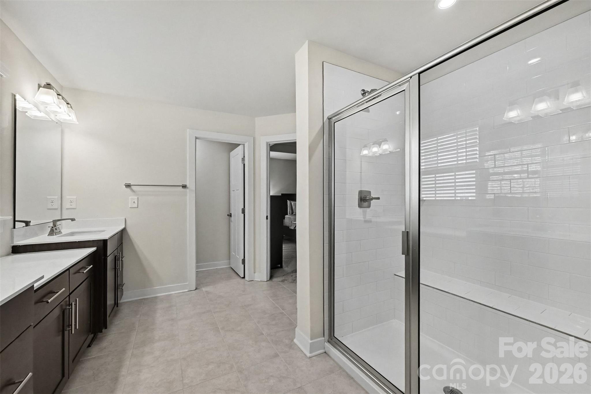 8504 Everwood Avenue Property Photo 31