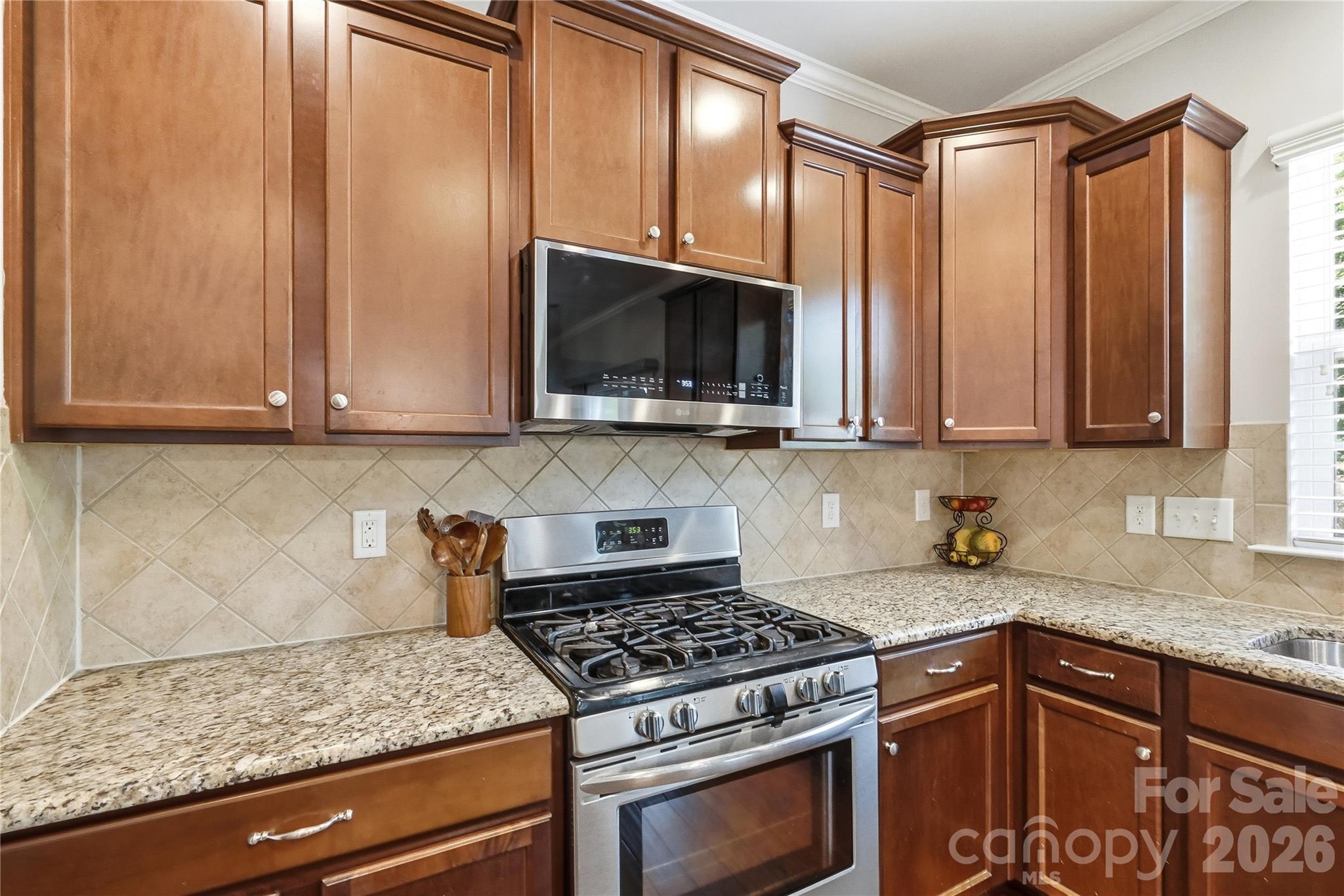 10690 Sapphire Trail Property Photo 17