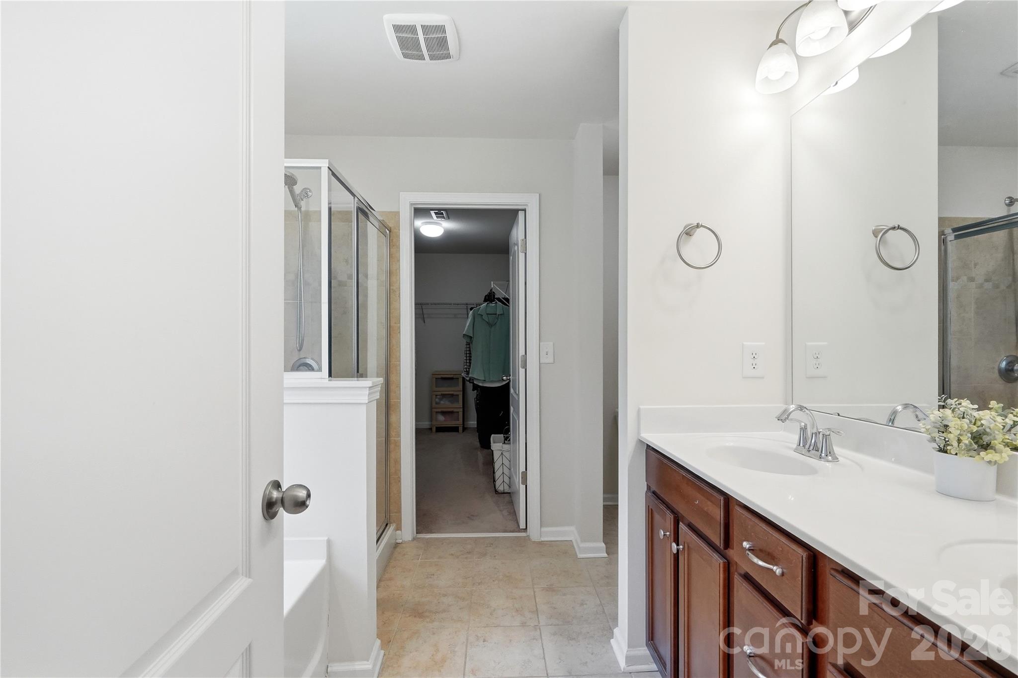 10690 Sapphire Trail Property Photo 24