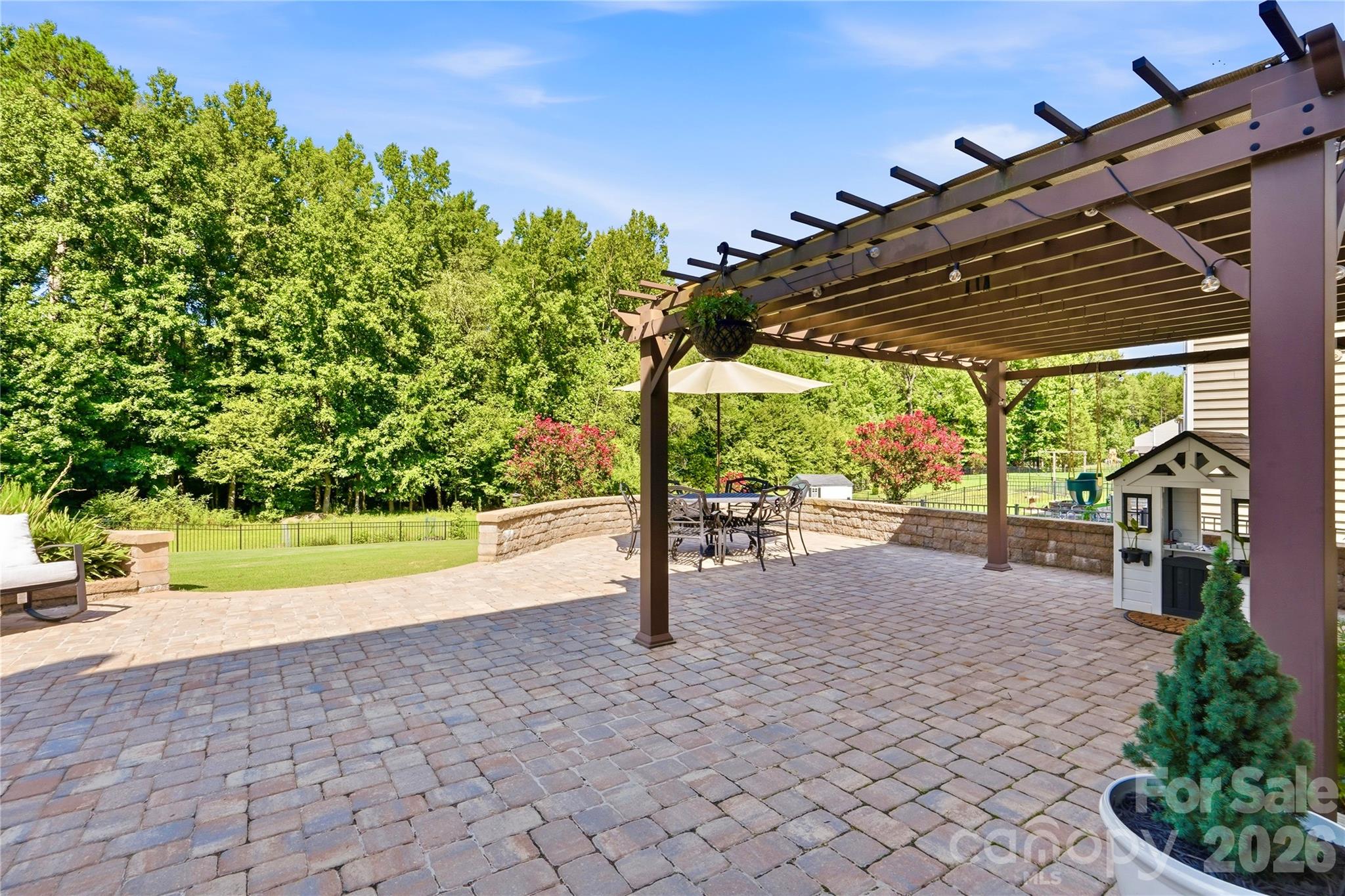 10690 Sapphire Trail Property Photo 35