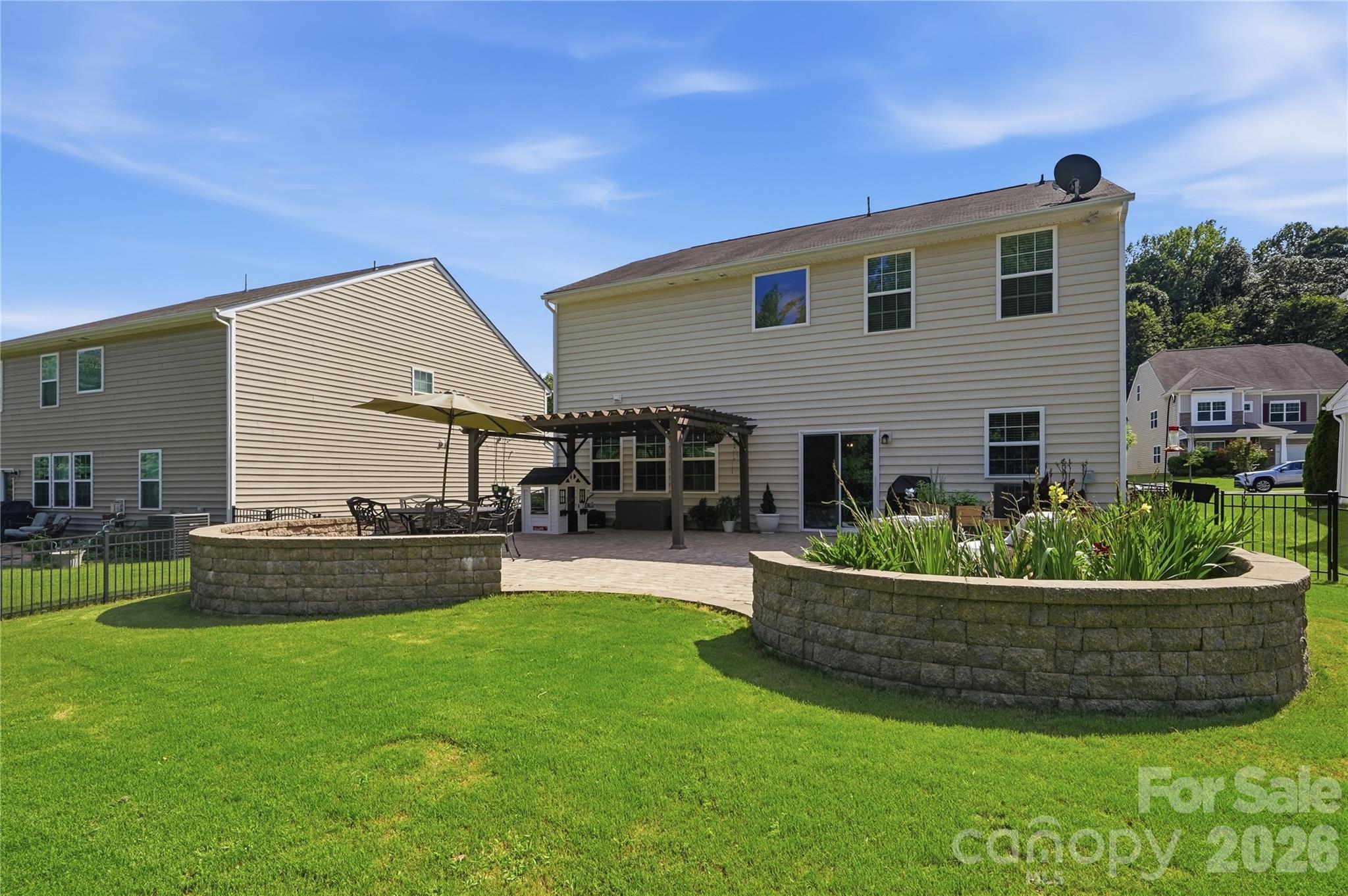 10690 Sapphire Trail Property Photo 39