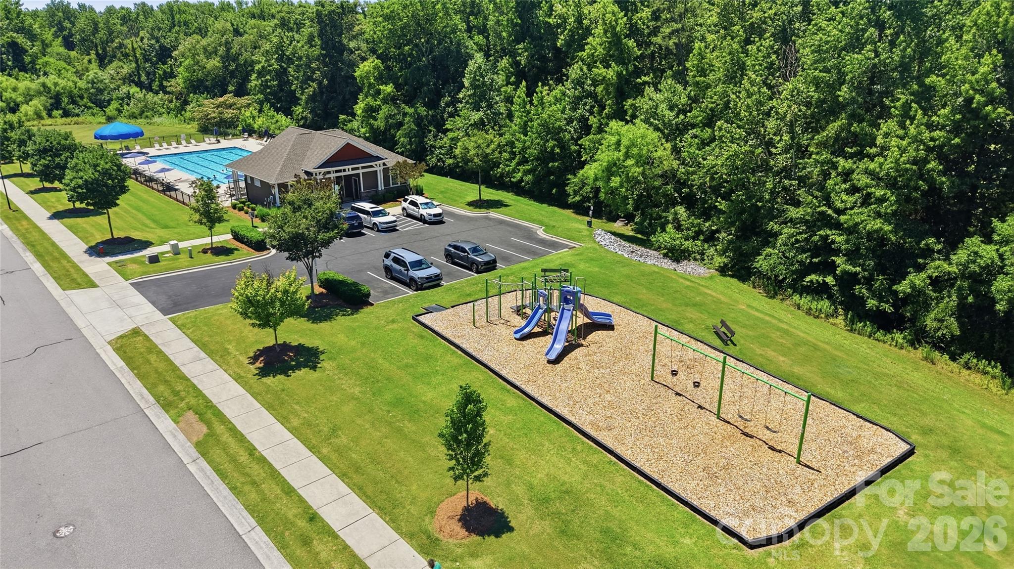 10690 Sapphire Trail Property Photo 45