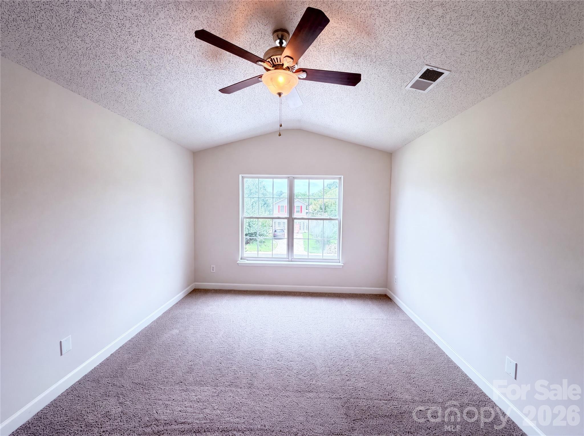 2916 Rosemeade Drive Property Photo 12