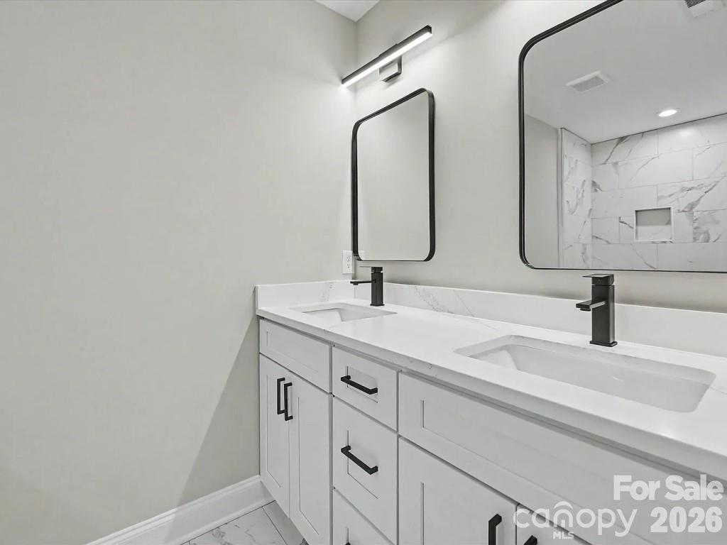 211 Ridley Street Property Photo 6