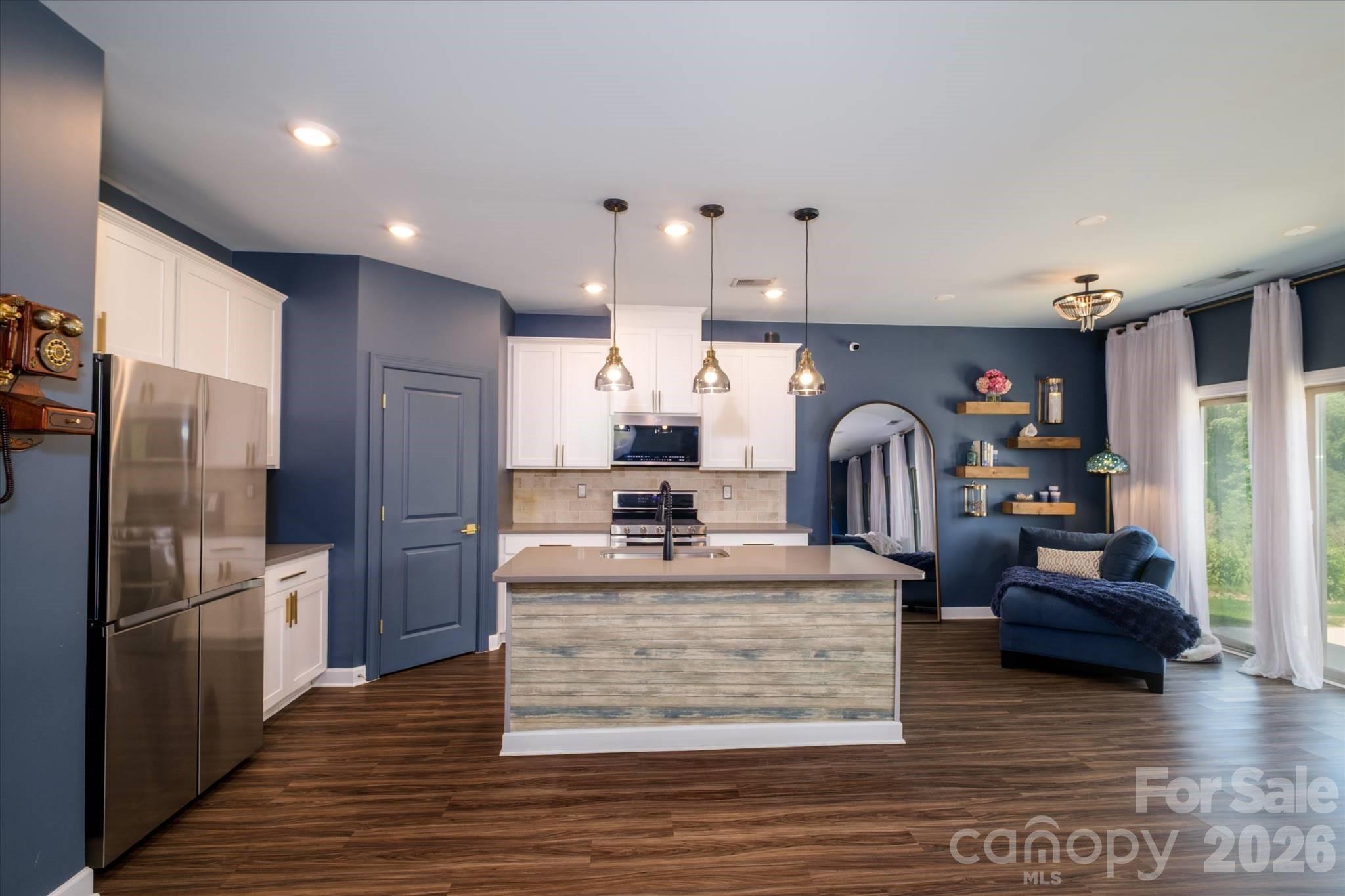 5609 Lavaux Court Property Photo 10