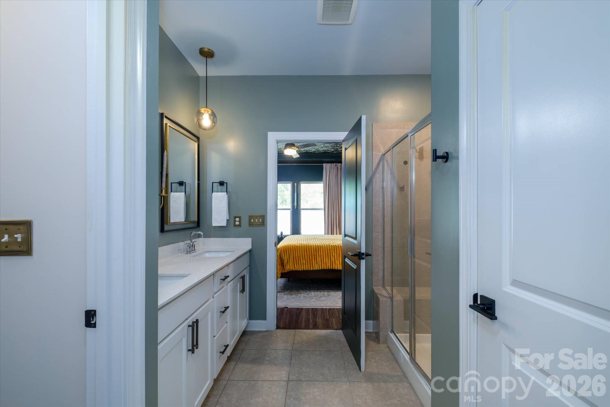 5609 Lavaux Court Property Photo 18