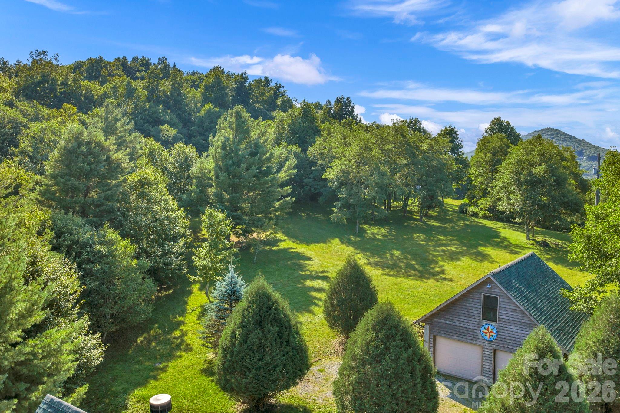 525 Schoolhouse Ridge Property Photo 11