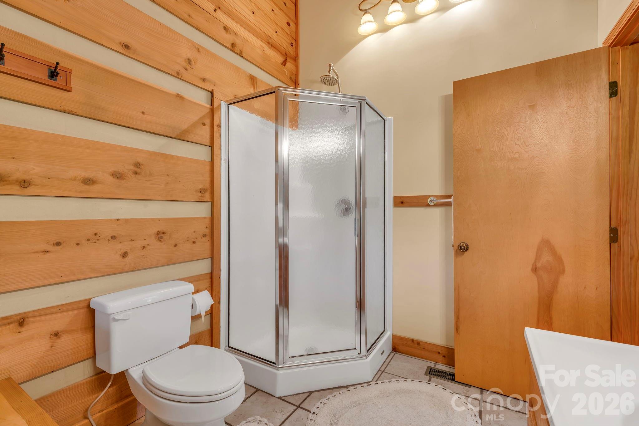 525 Schoolhouse Ridge Property Photo 32