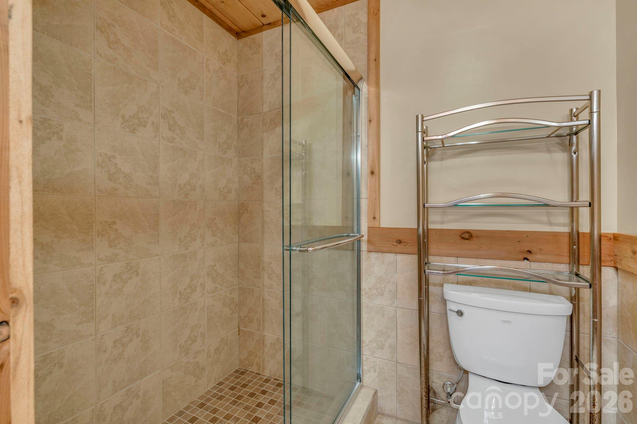 525 Schoolhouse Ridge Property Photo 42
