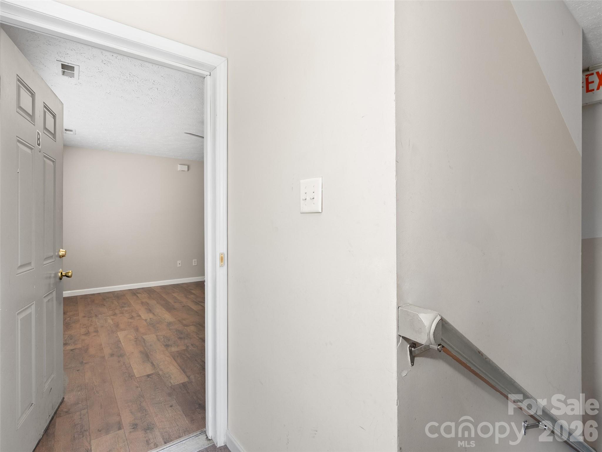 237 Camelot Drive B Property Photo 3