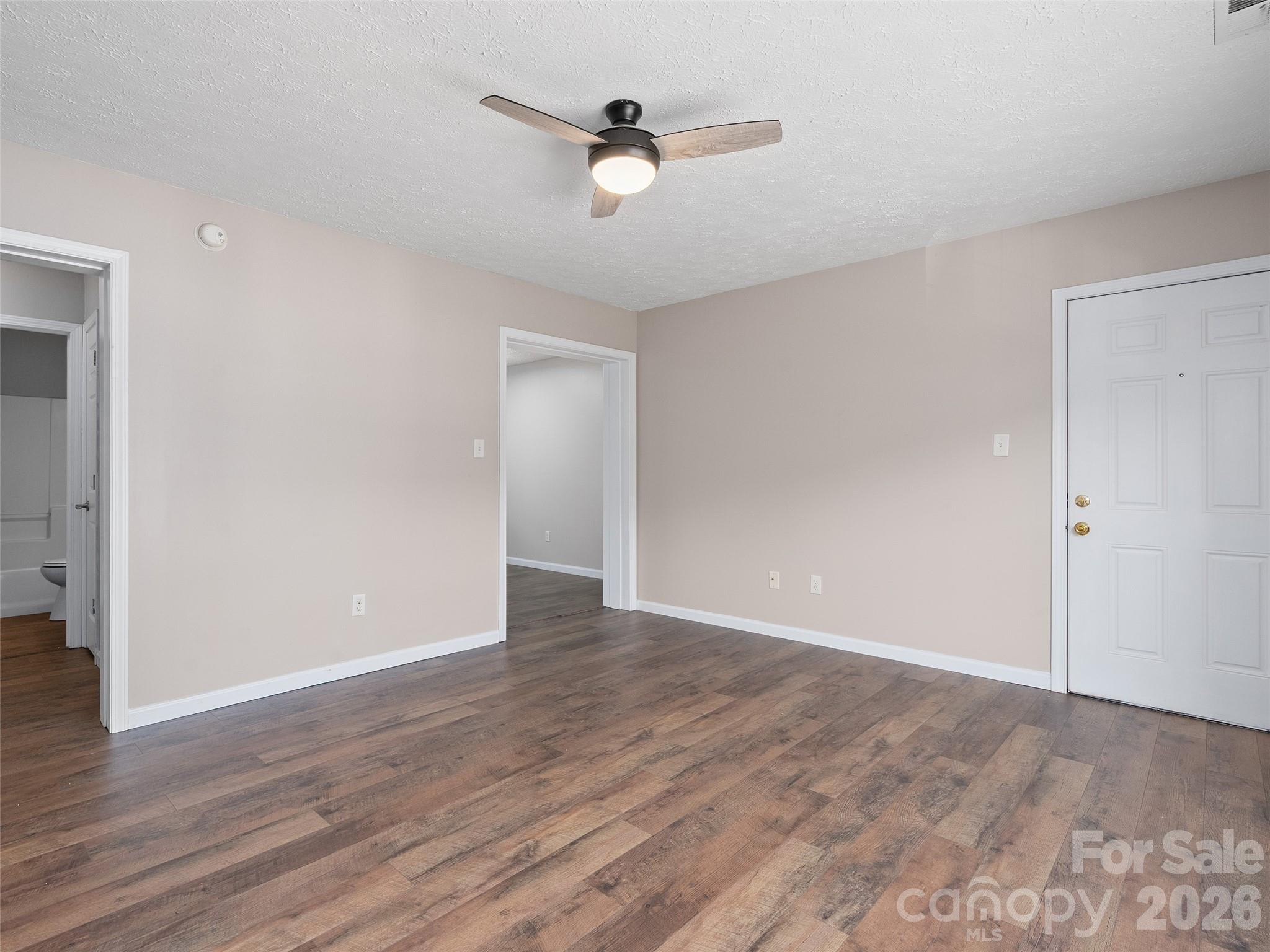 237 Camelot Drive B Property Photo 6