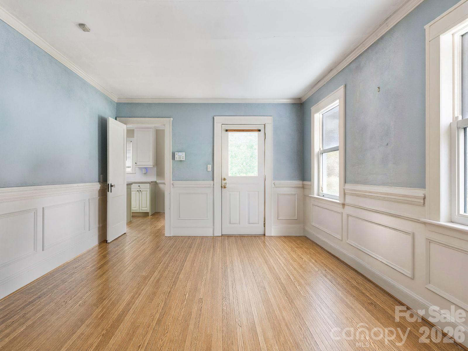646 Marsh Road Property Photo 10