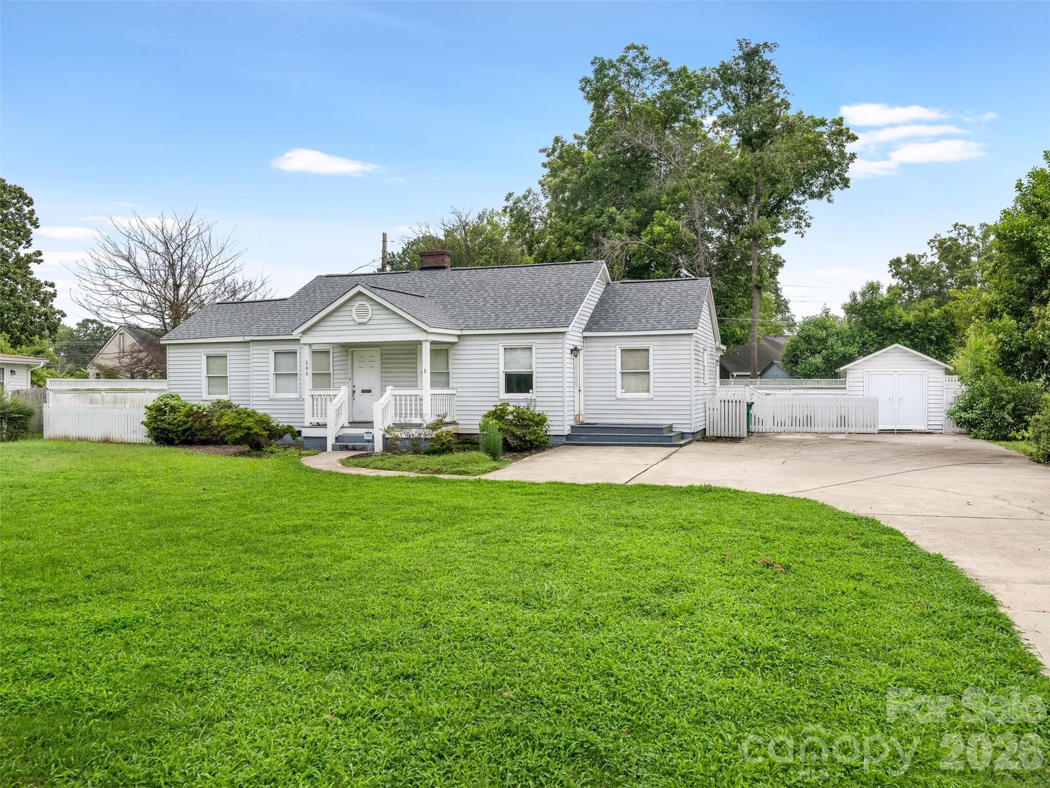 646 Marsh Road Property Photo 24