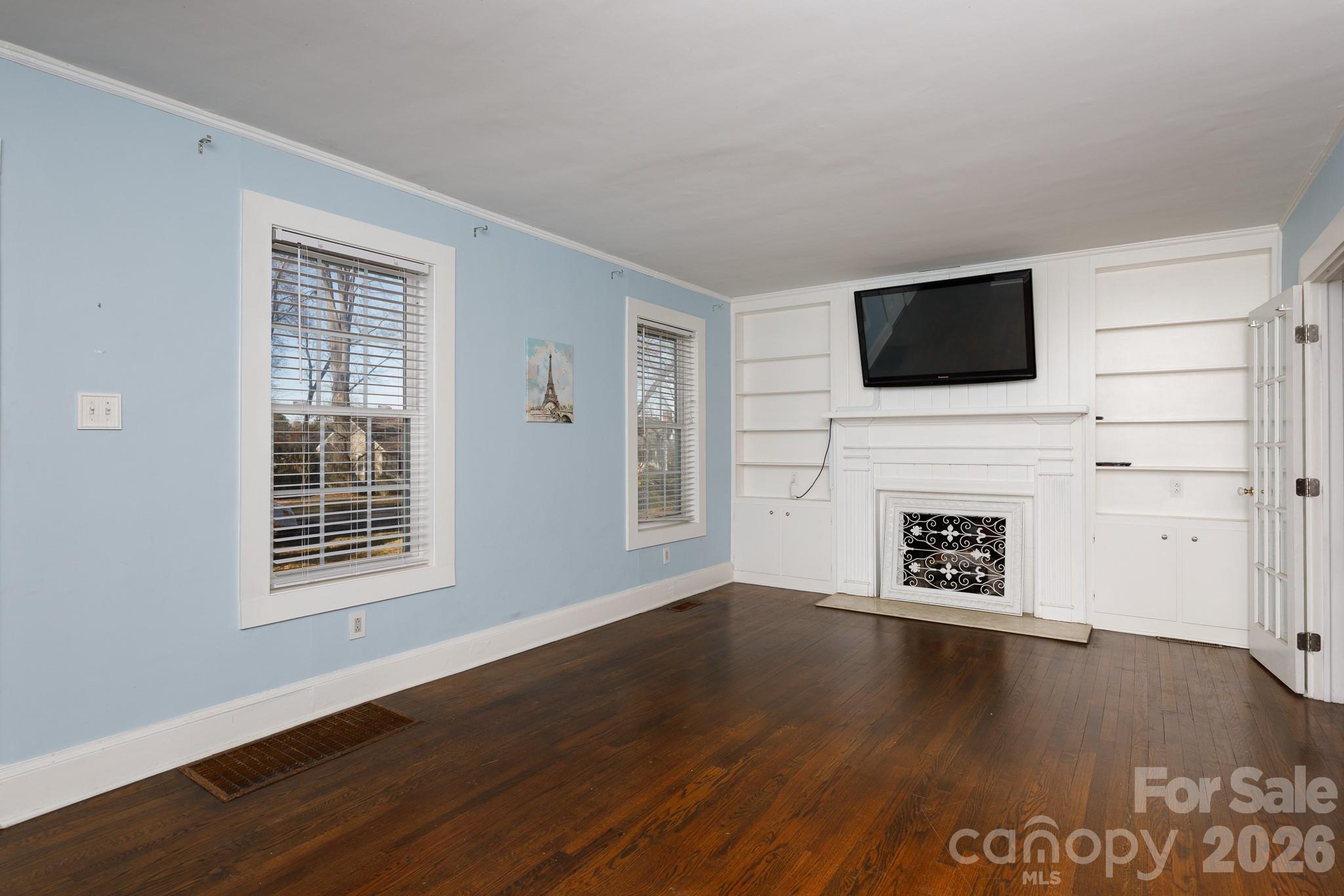 718 Milton Avenue Property Photo 3