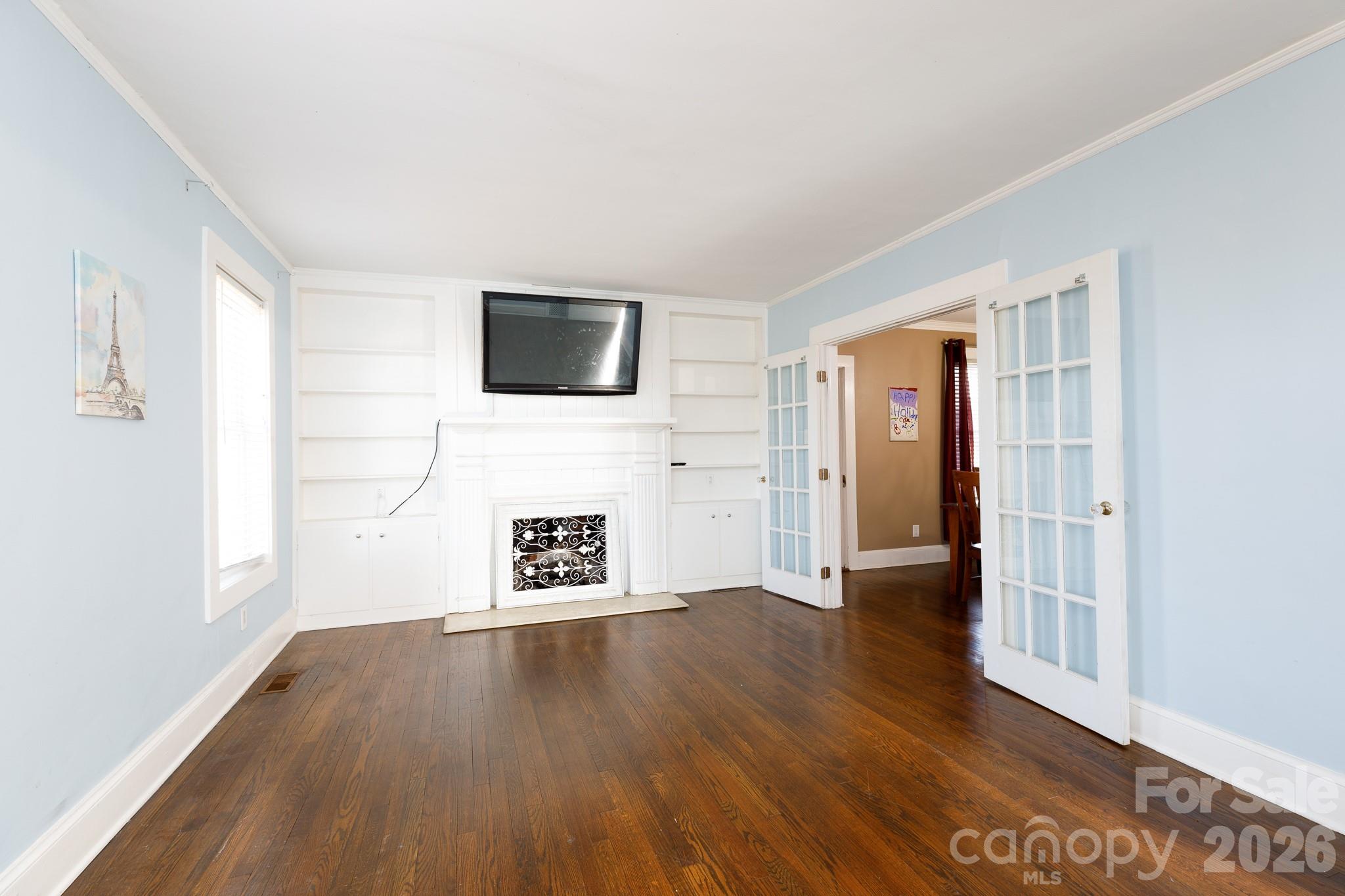 718 Milton Avenue Property Photo 4
