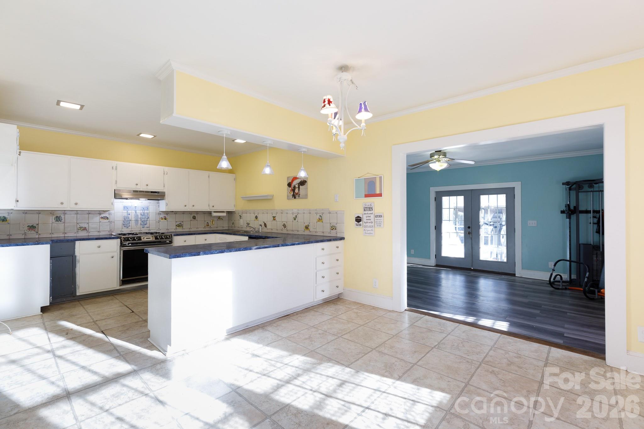 718 Milton Avenue Property Photo 9