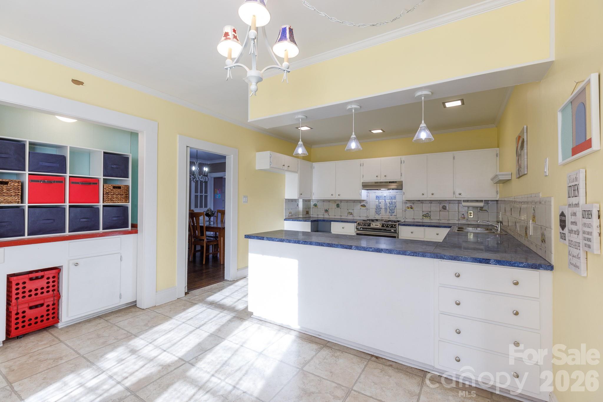 718 Milton Avenue Property Photo 10