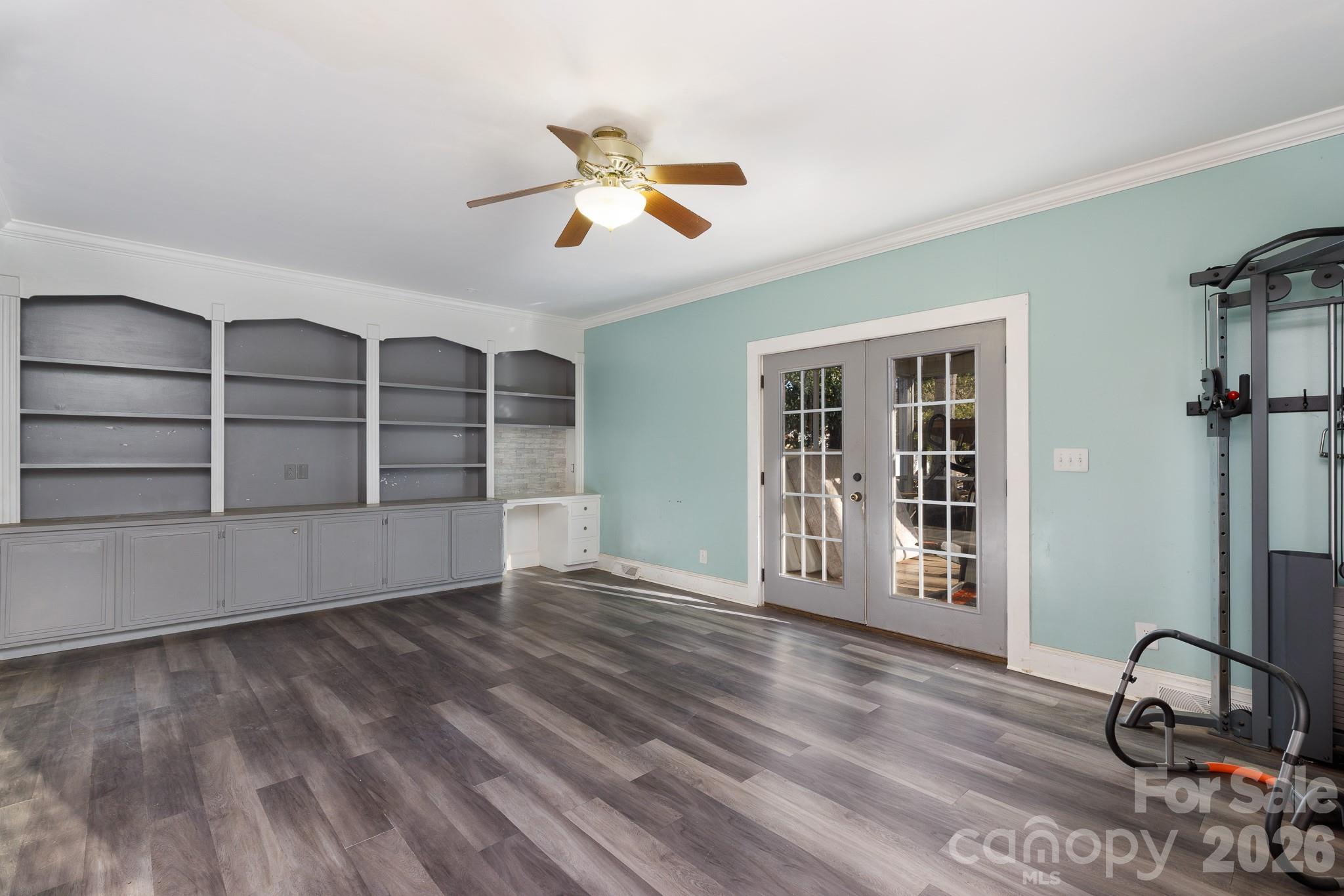 718 Milton Avenue Property Photo 13