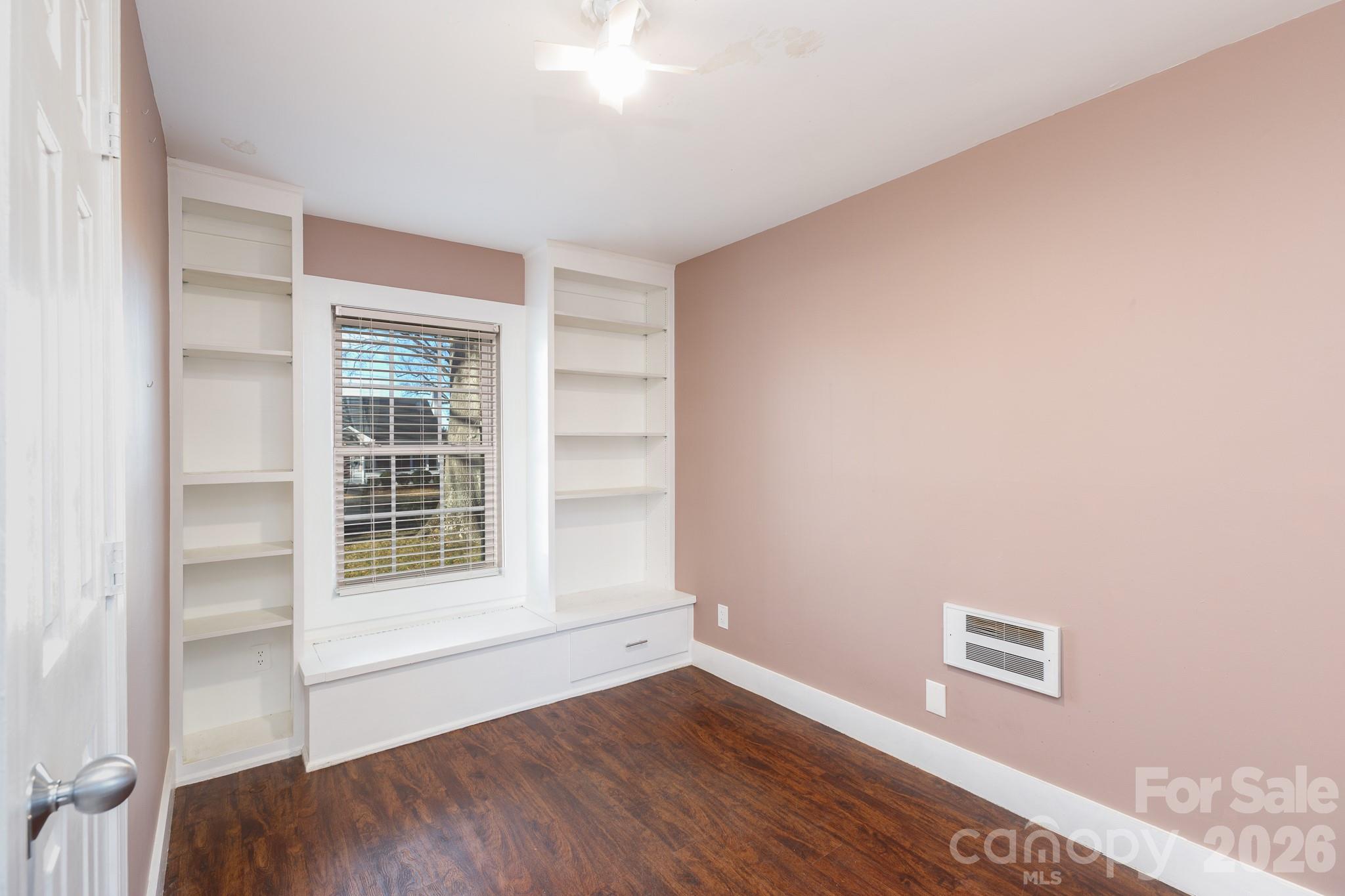 718 Milton Avenue Property Photo 15