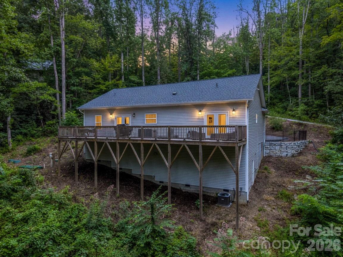 180 Ridgeview Drive Property Photo 7