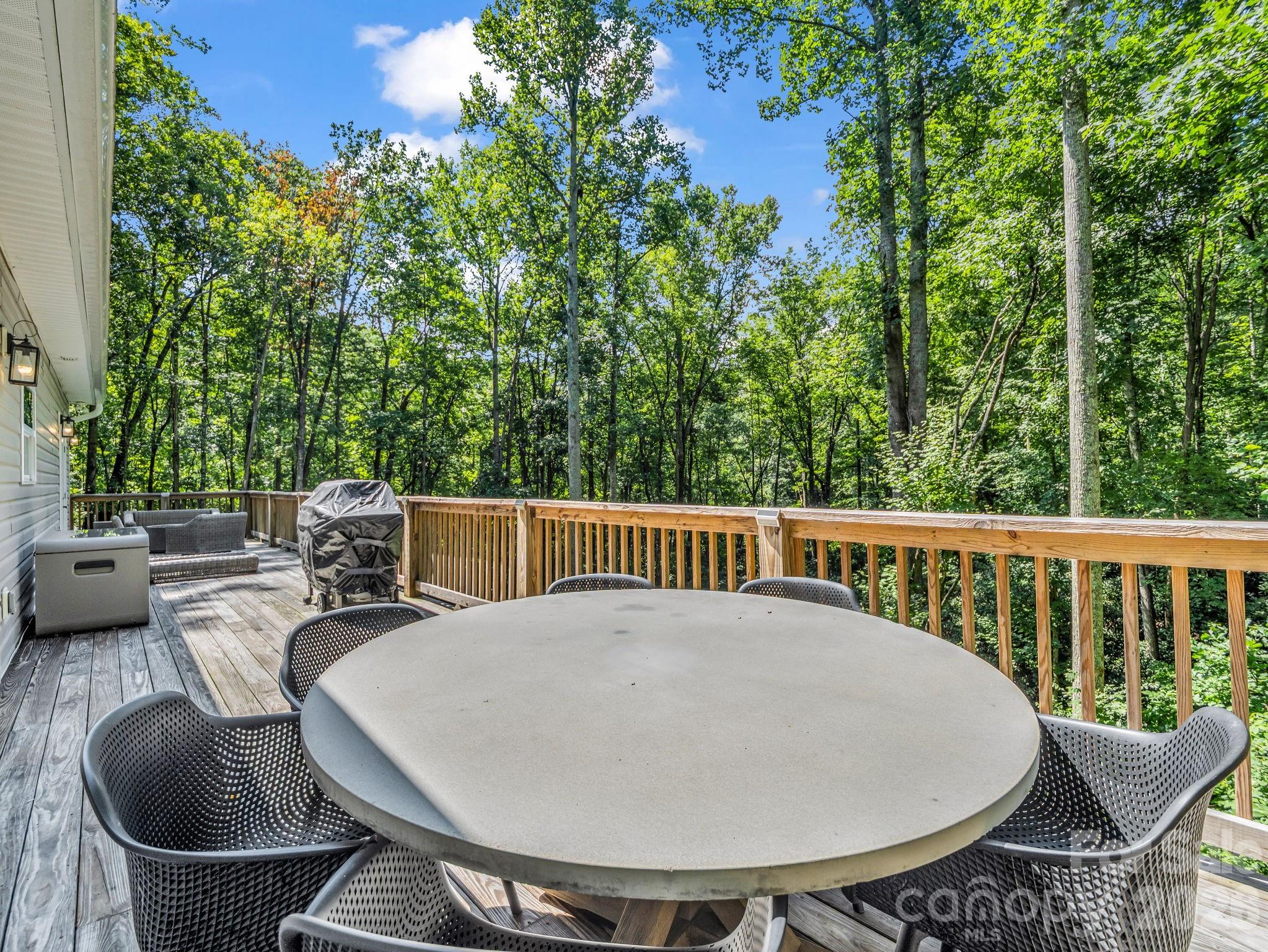 180 Ridgeview Drive Property Photo 18