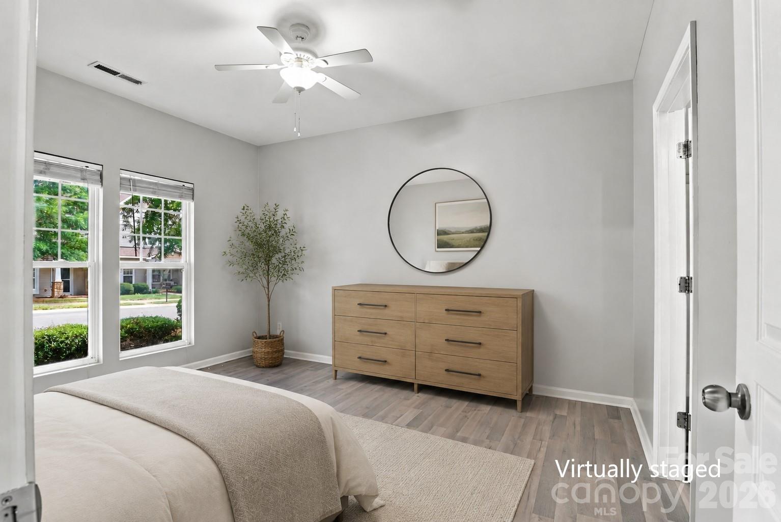 1011 Laparc Lane Property Photo 14