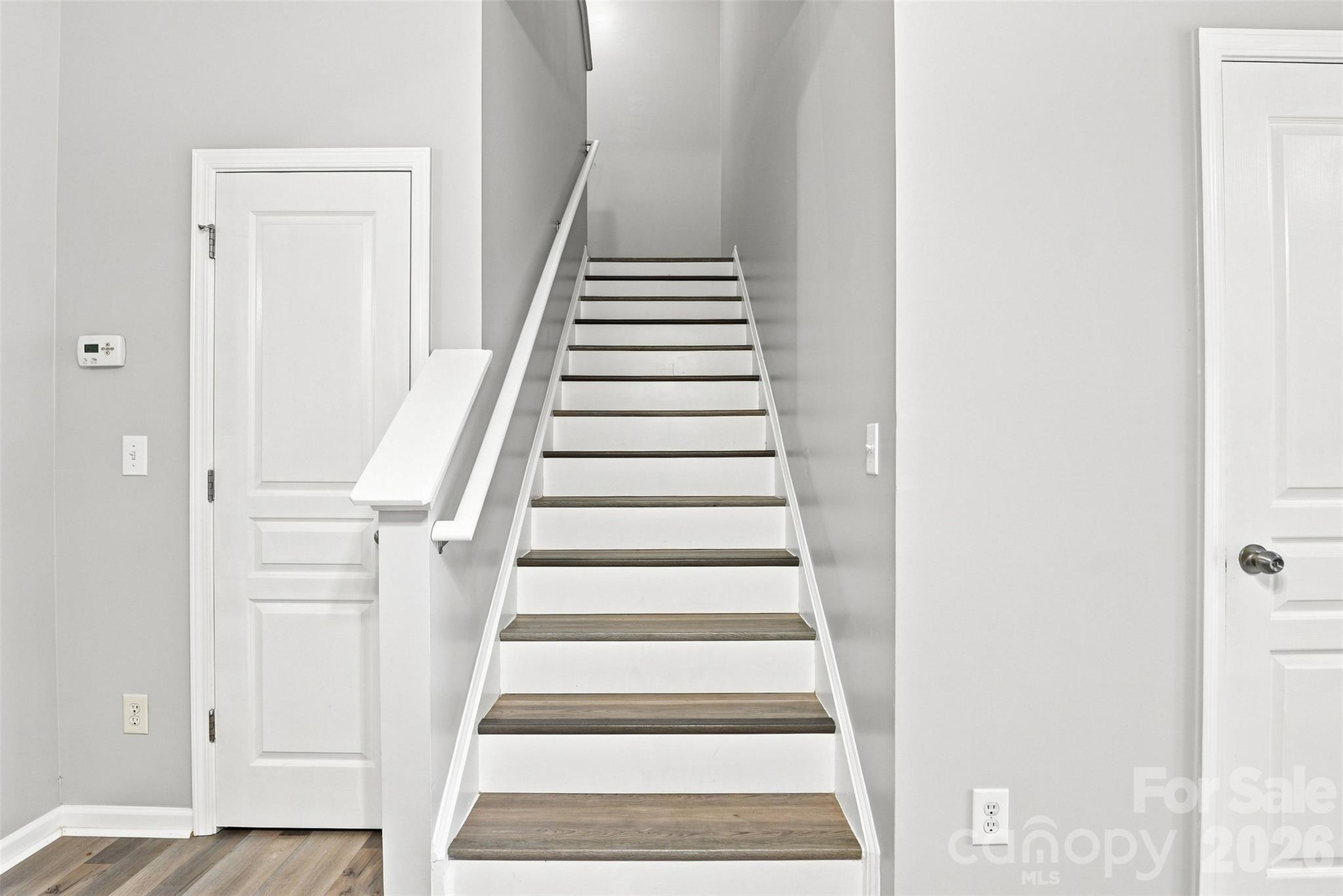 1011 Laparc Lane Property Photo 16
