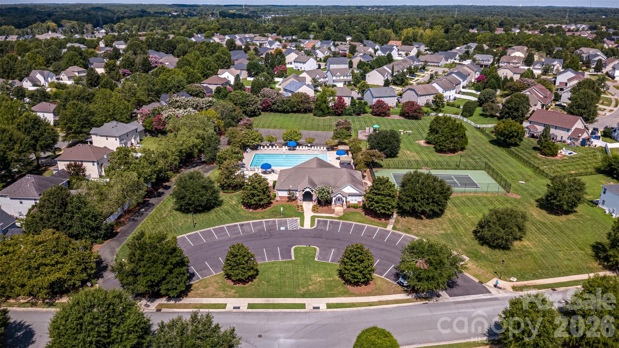 1011 Laparc Lane Property Photo 33