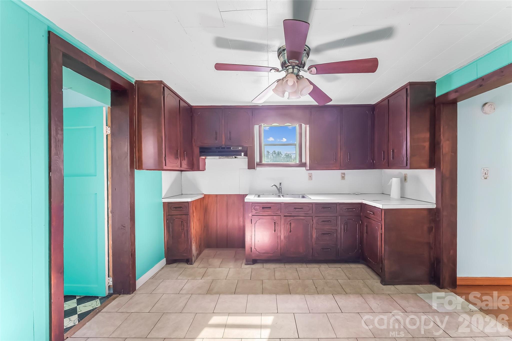 4576 St Pauls Church Road Property Photo 8