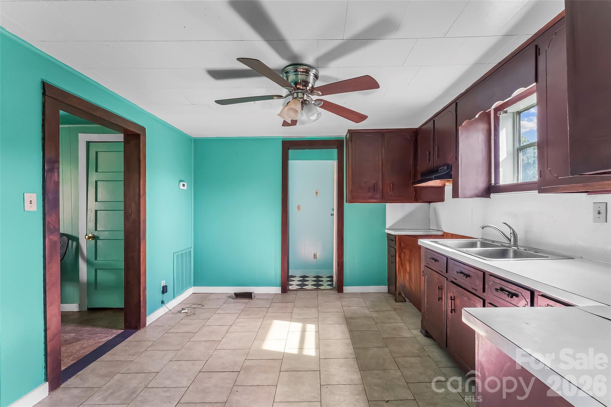 4576 St Pauls Church Road Property Photo 10
