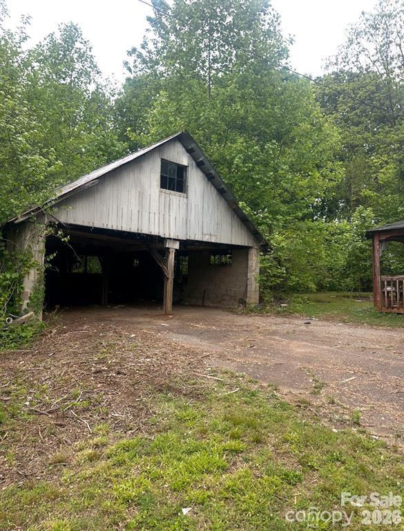 2870 Rutherford College Road Property Photo 4
