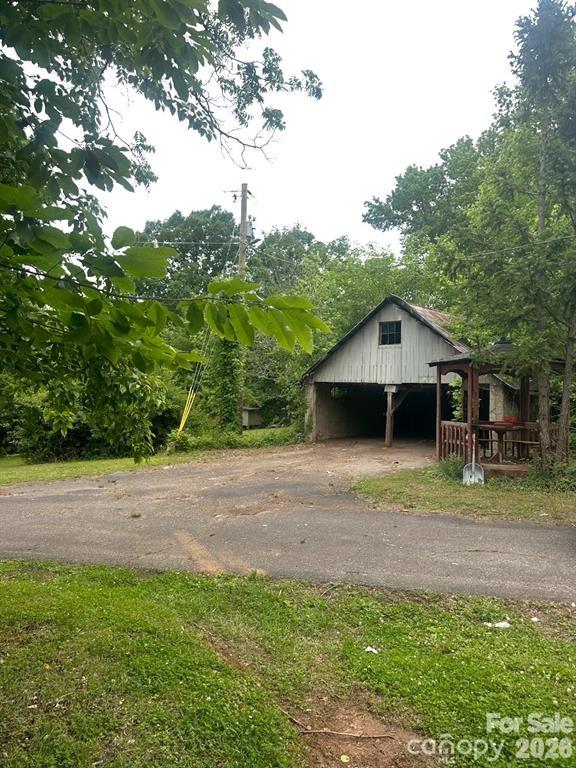 2870 Rutherford College Road Property Photo 5