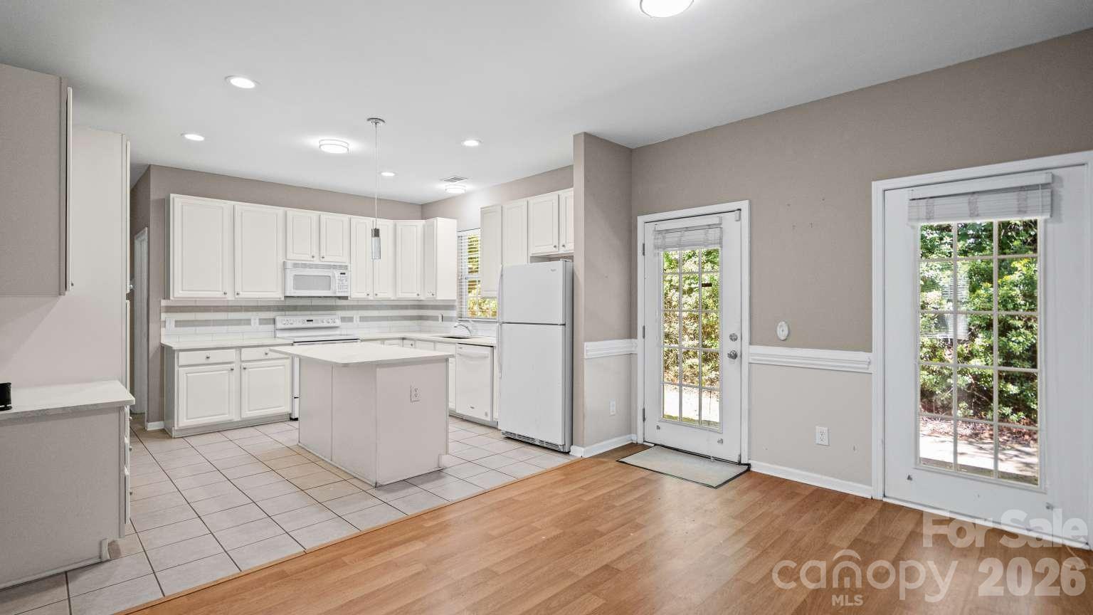 10305 Flat Stone Road Property Photo 5