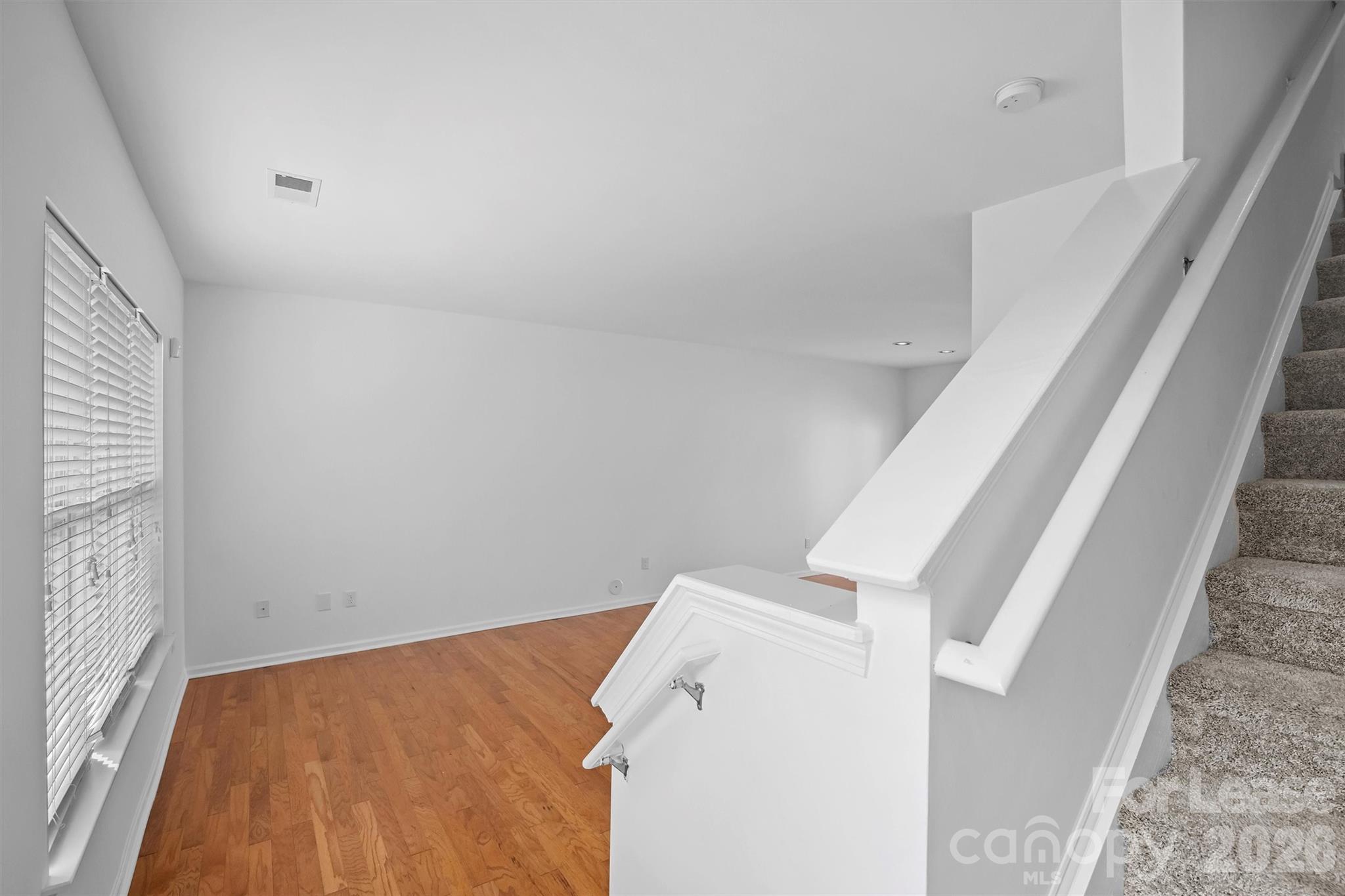 2252 Vision Drive Property Photo 4