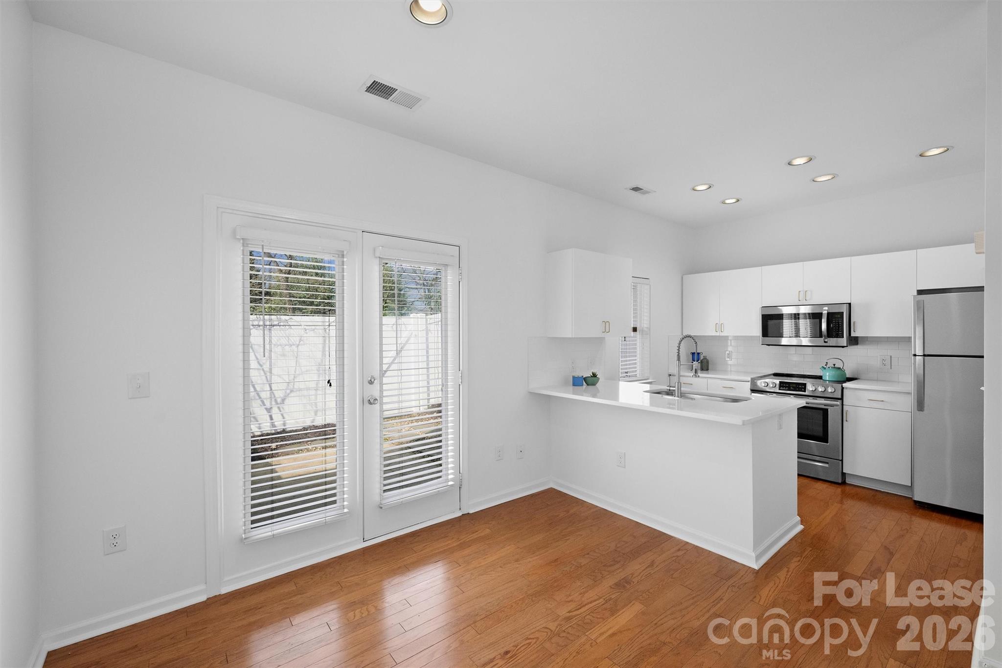 2252 Vision Drive Property Photo 9