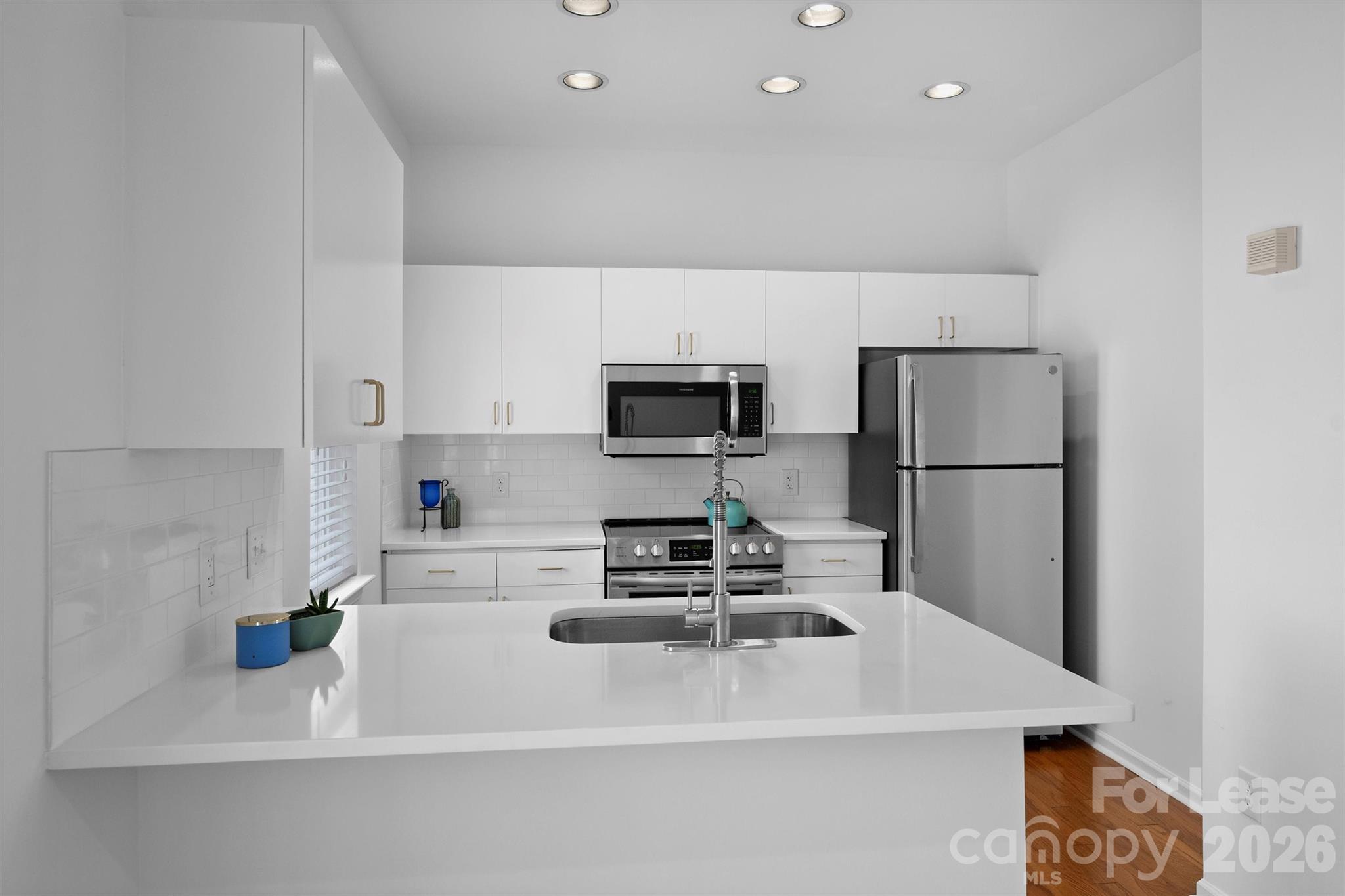 2252 Vision Drive Property Photo 12