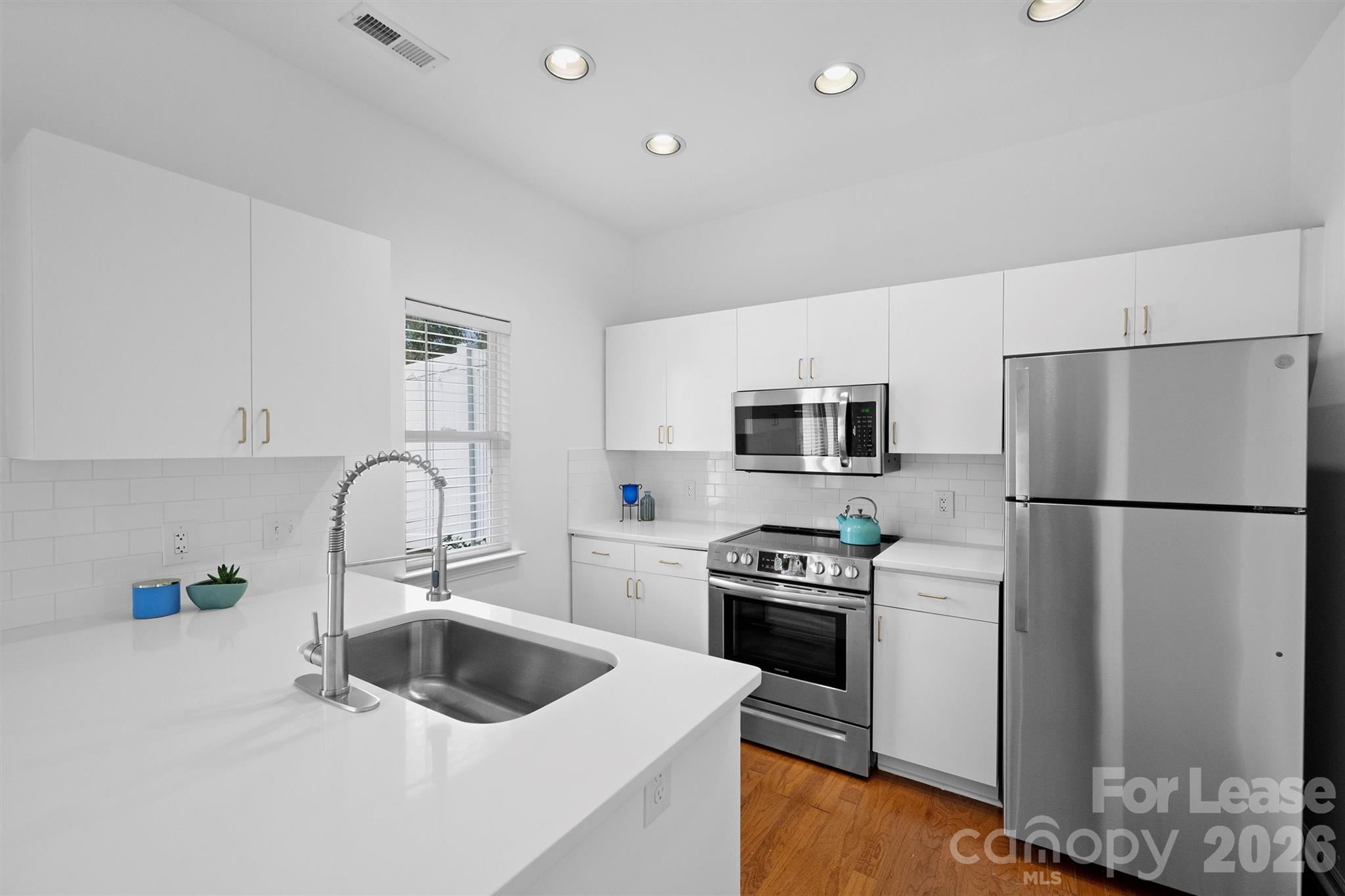 2252 Vision Drive Property Photo 13