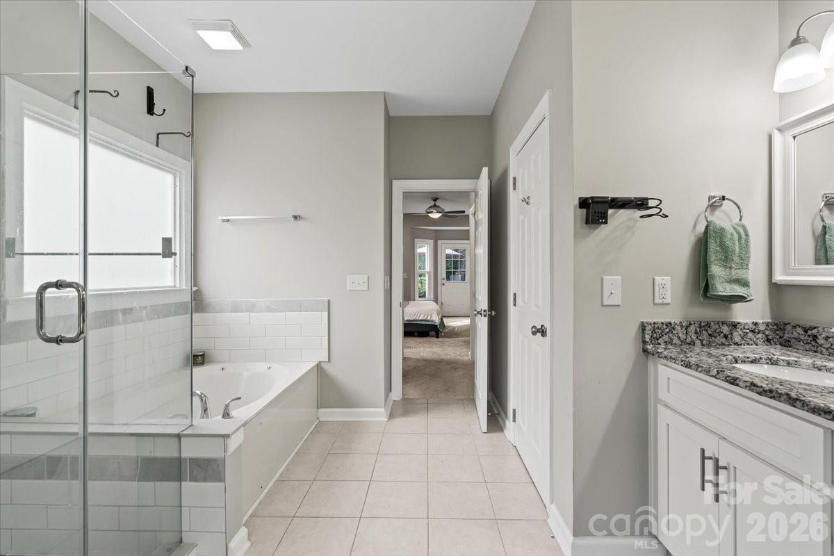 4519 Crownvista Drive Property Photo 17