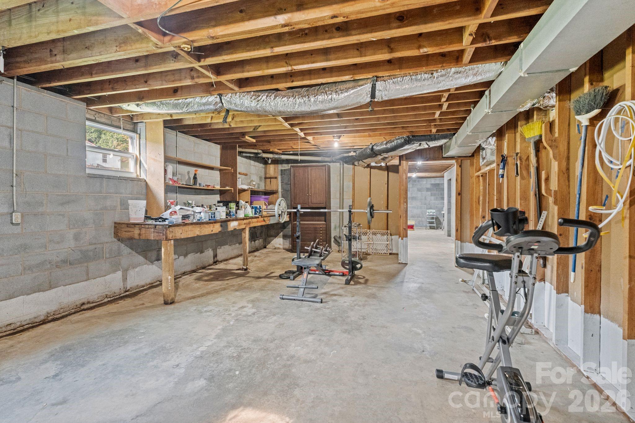 3968 Hollywood Ridge Road Property Photo 30