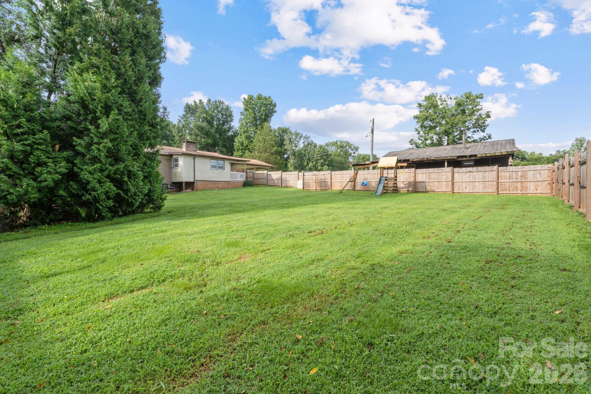 3968 Hollywood Ridge Road Property Photo 37