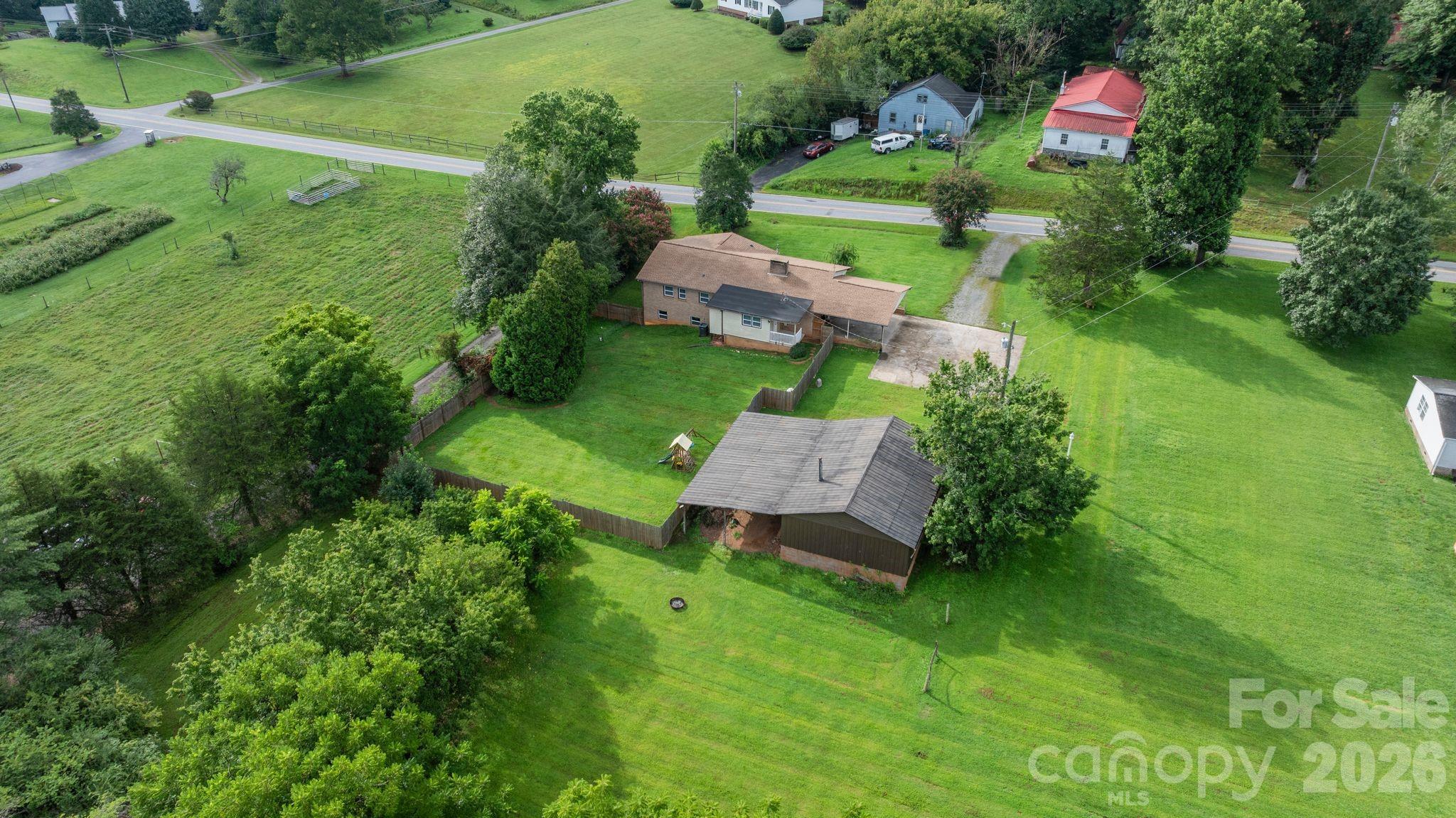 3968 Hollywood Ridge Road Property Photo 41