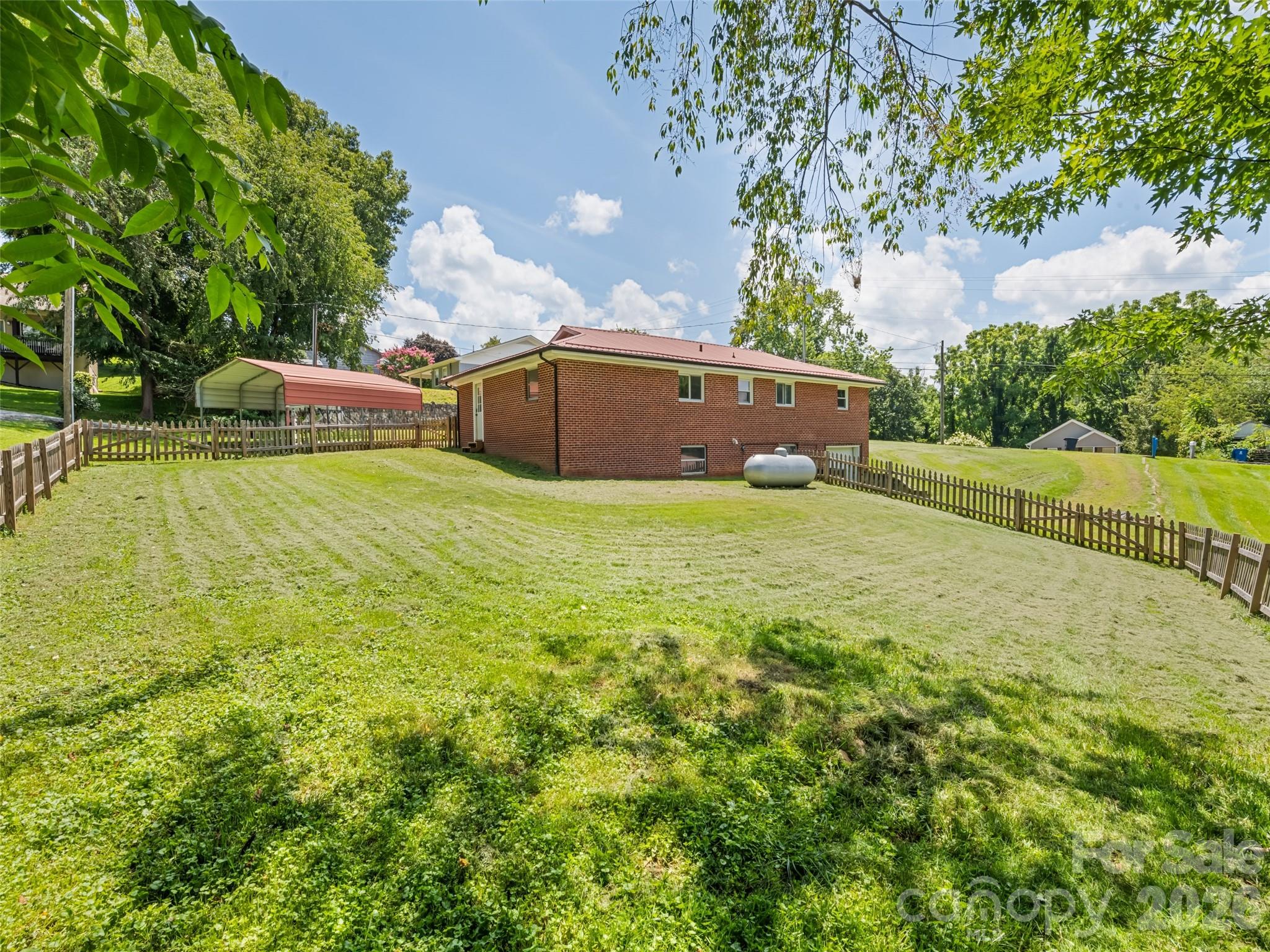 23 Elm Street Property Photo 6