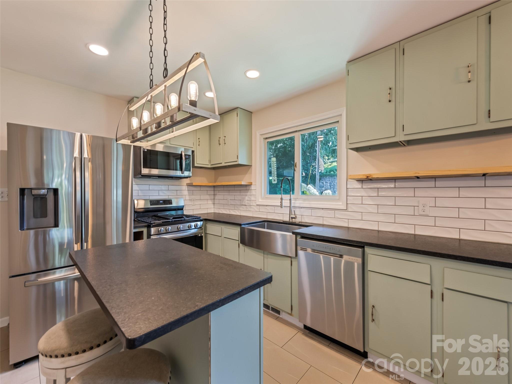 23 Elm Street Property Photo 16